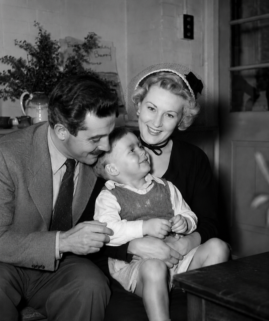 Les albums photo de mamie deviennent un jeu inoubliable